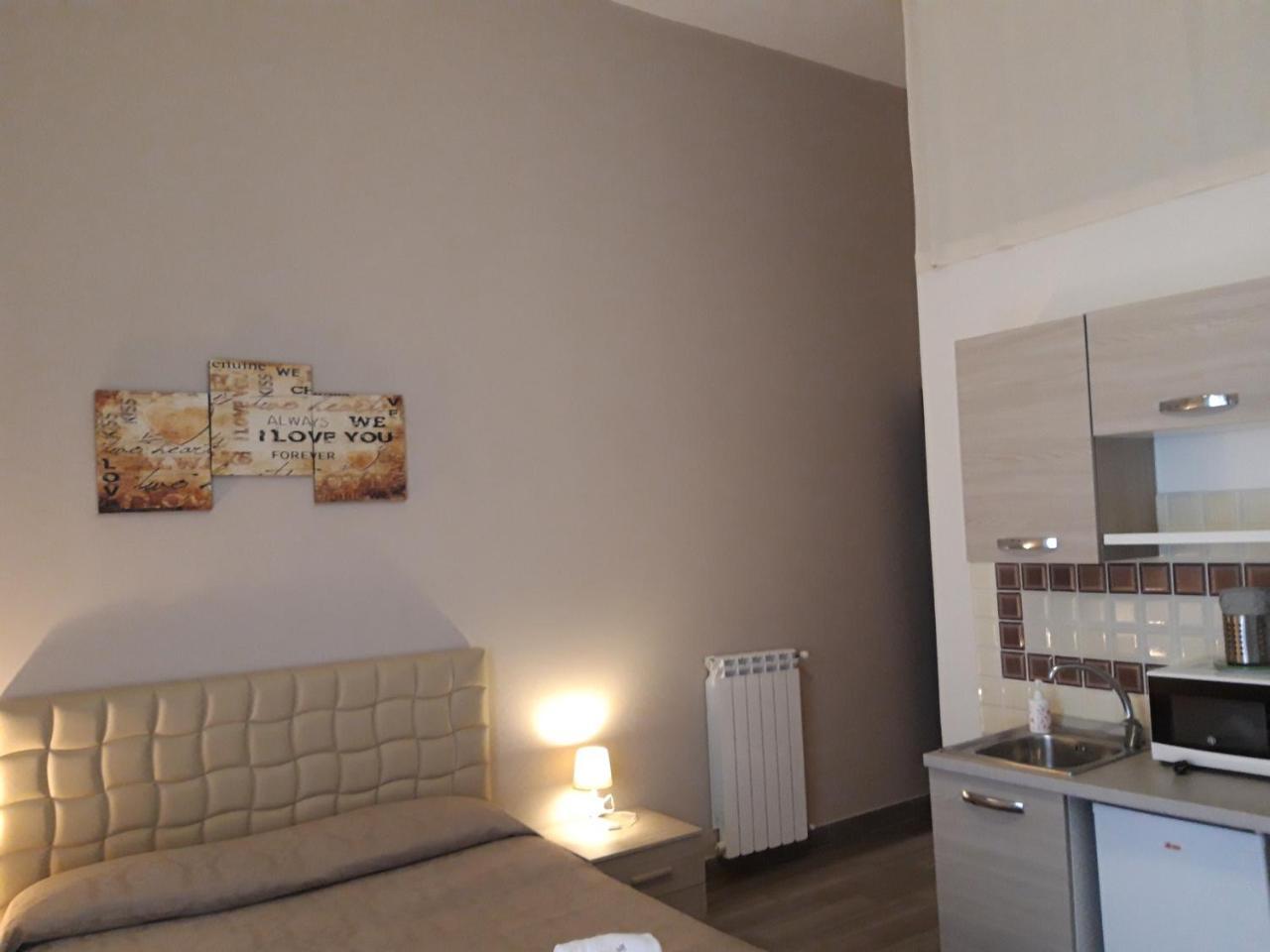 Bed and Breakfast Be Italian Flat Duomo 319 à Naples Extérieur photo