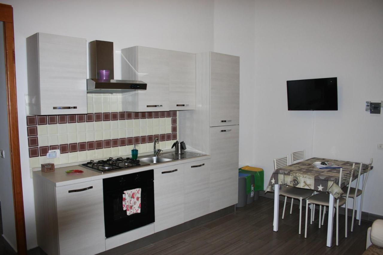 Bed and Breakfast Be Italian Flat Duomo 319 à Naples Extérieur photo