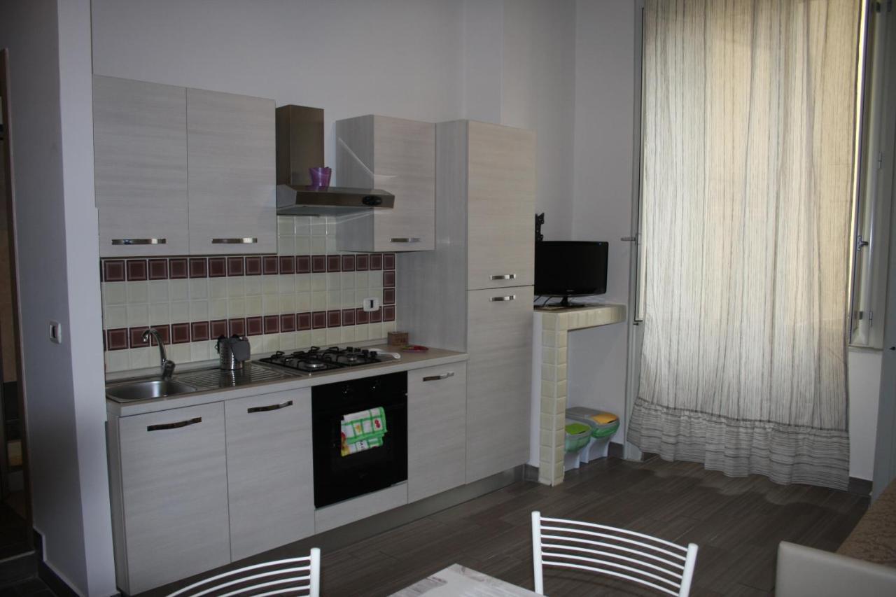 Bed and Breakfast Be Italian Flat Duomo 319 à Naples Extérieur photo